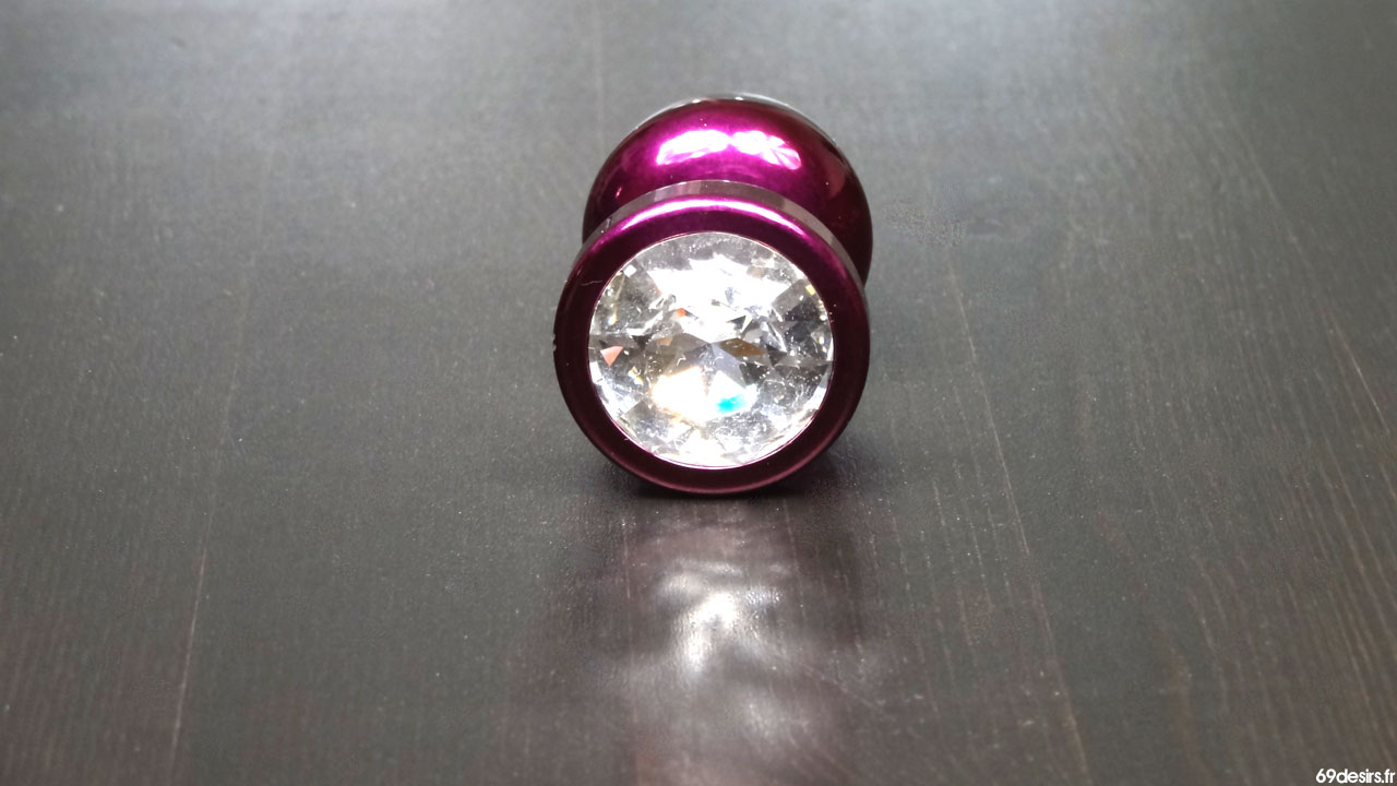 Test du Plug Anal avec Cristal Swarovski Candy