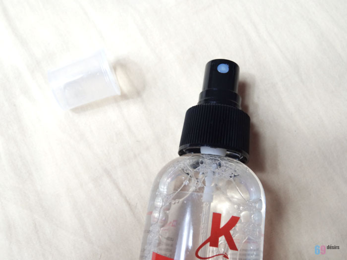 spray nettoyant pour sextoys kisskiss