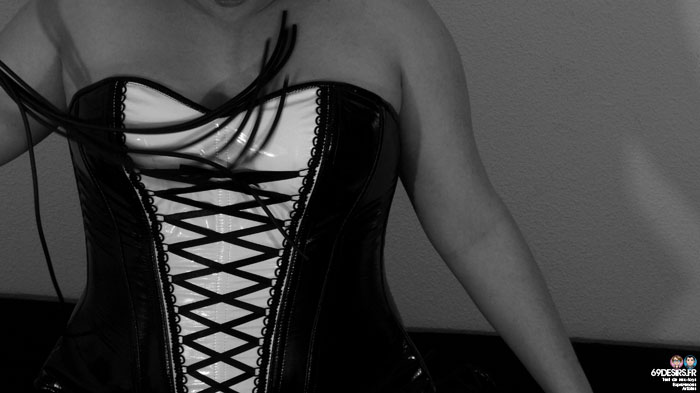 Corset Black Level