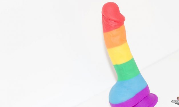 Test Thick Rick de Pride Dildo : Gode ventouse