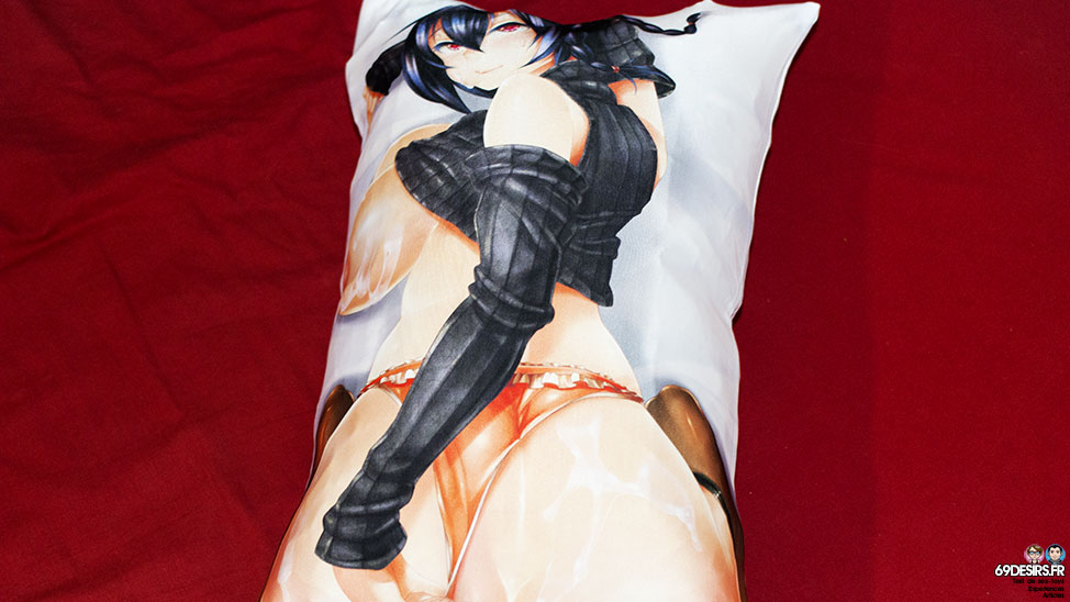 Test Oreiller Dakimakura et taie Anime : Érotisme japonais