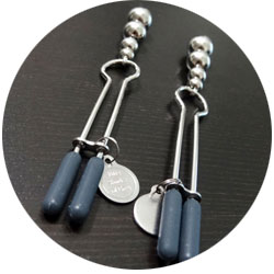 accessoires bdsm - pinces fifty shades of grey