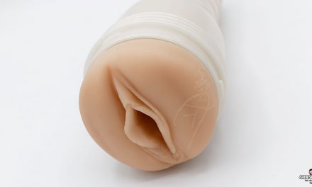 Test du Fleshlight Dillion Harper Crush