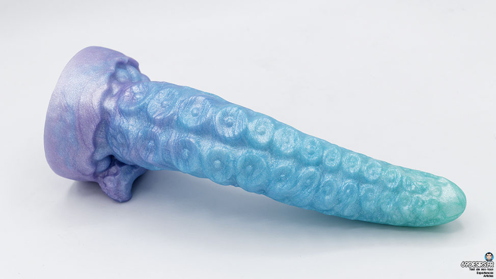 Gode Néa élancée – Test d’un dildo méduse chez Fera Daemon